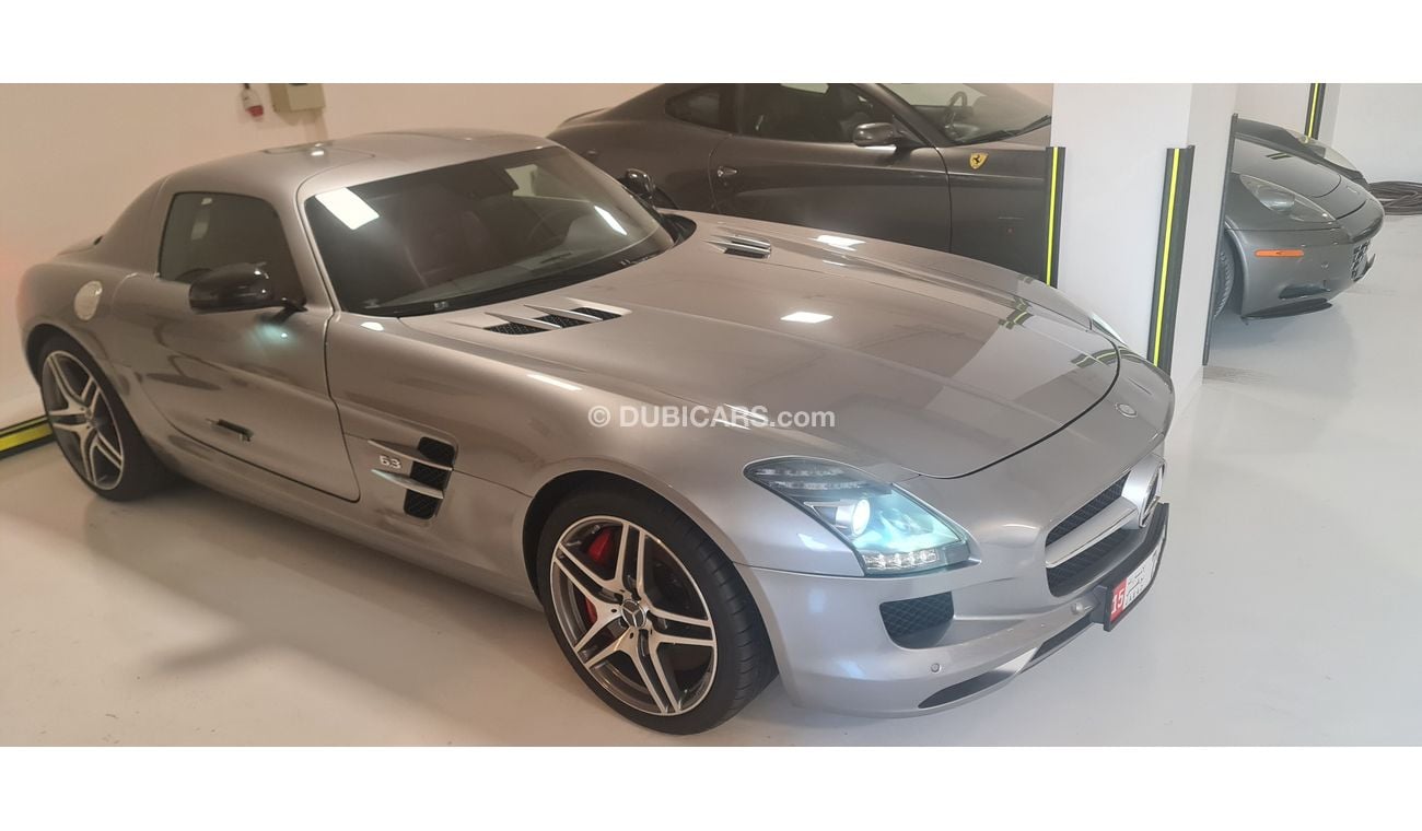 Mercedes-Benz SLS AMG