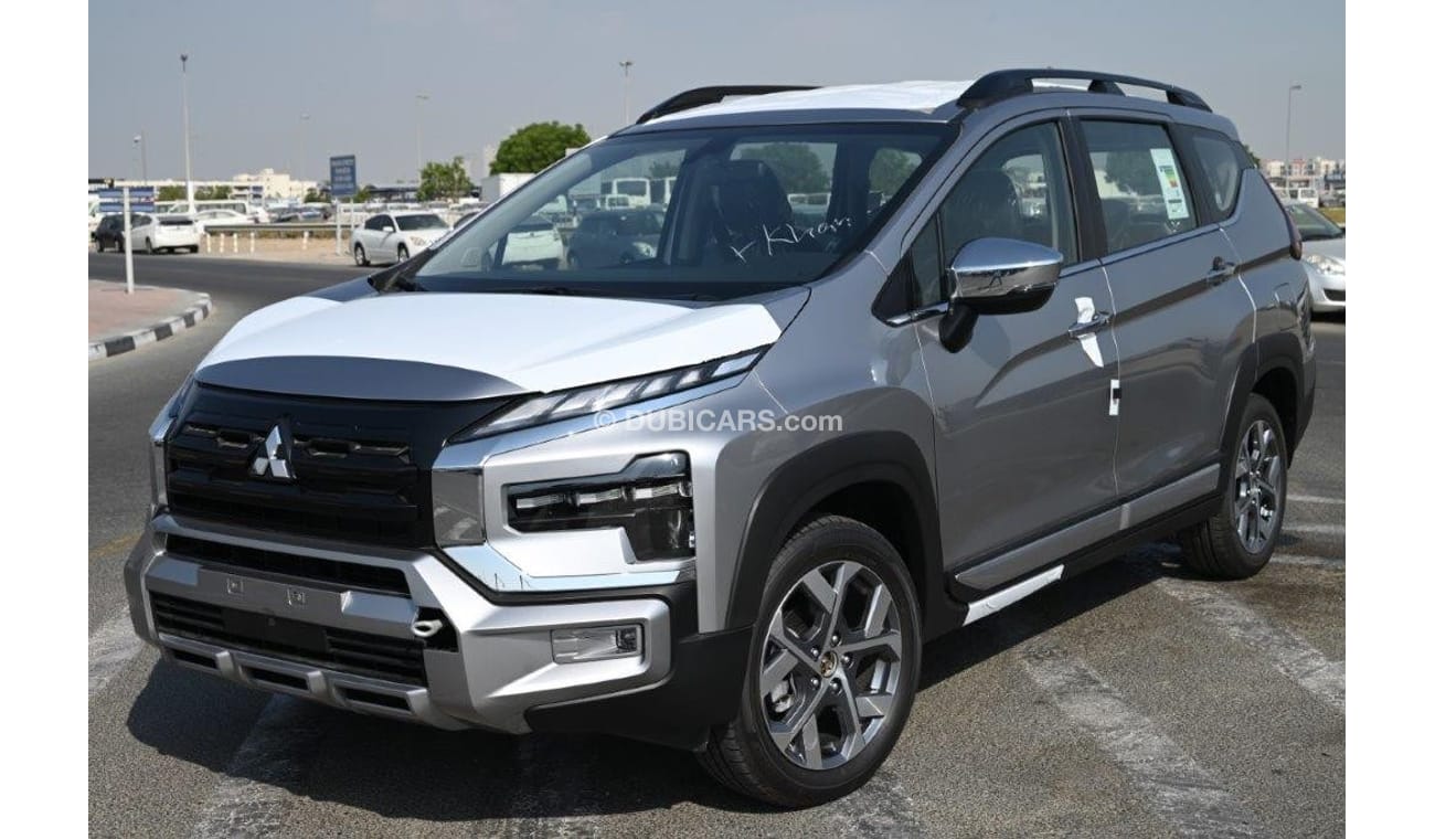 ميتسوبيشي إكسباندر 2025 MITSUBISHI XPANDER CROSS 1.5L PETROL  4X2 AT