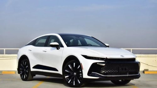 تويوتا كراون Platinum Hybrid Max 2.4L AWD AT 2023YM