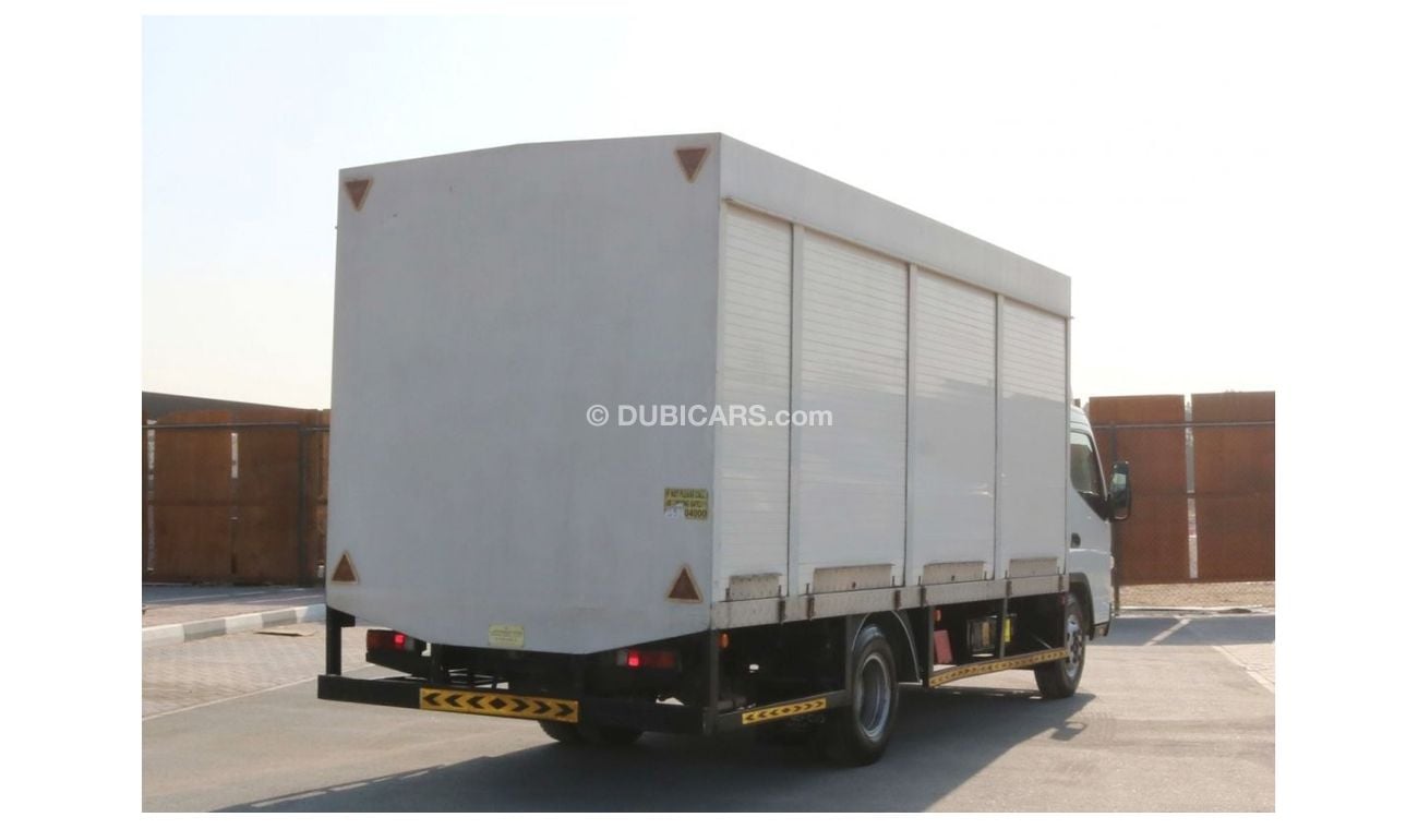 ميتسوبيشي فوسو 2017 | FUSO CANTER WATER BODY - 4 TON CAPACITY WITH GCC SPECS AND EXCELLENT CONDITION