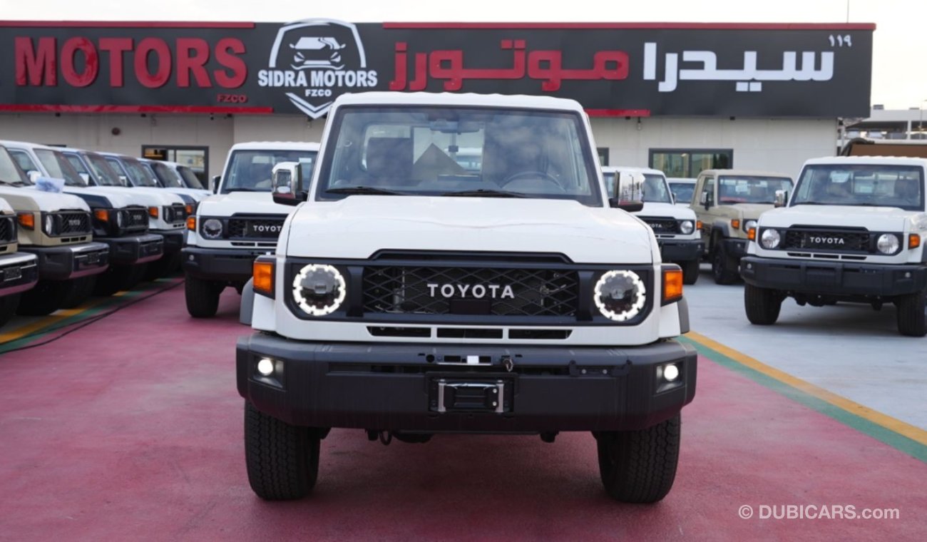 تويوتا لاند كروزر بيك آب TOYOTA LC PICKUP SC 4.0L PETROL AUTOMATIC TRANSMISSION 2024 FULL OPTION WITH LED LIGHTS