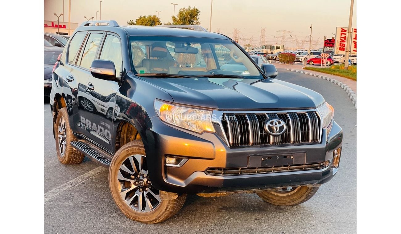 تويوتا برادو Toyota Prado VXR V6 4.0 2023 full Option top the range