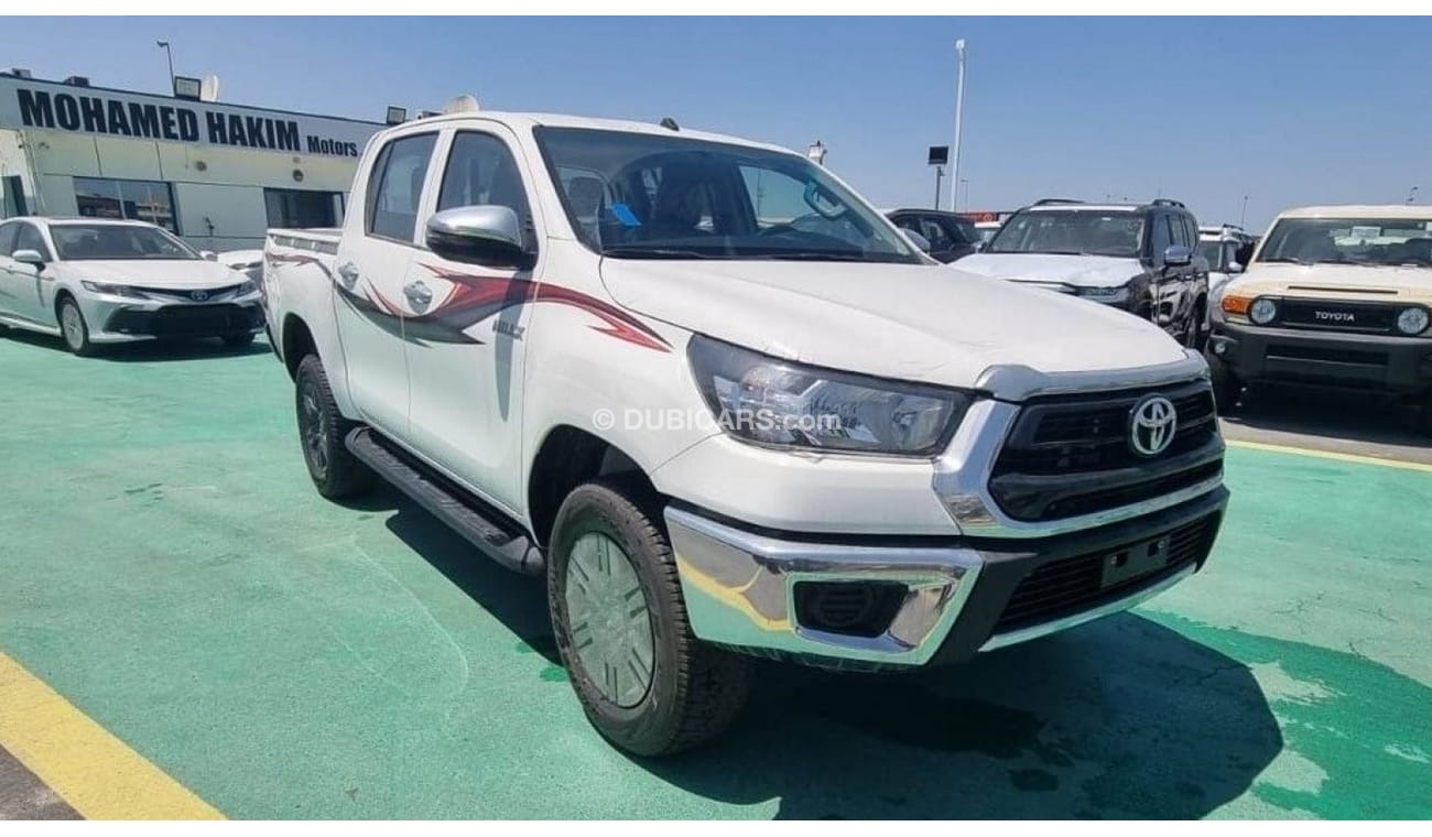 Toyota Hilux petrol 2.7  4x4 2023