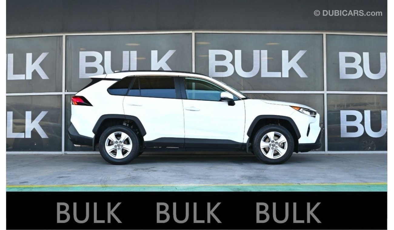 Toyota RAV4 Toyota Rav4 XLE - Sunroof-Start/Stop-ORIGINAL PAINT-Back-Up Camera-AED 1,888 Monthly Payment-0% DP