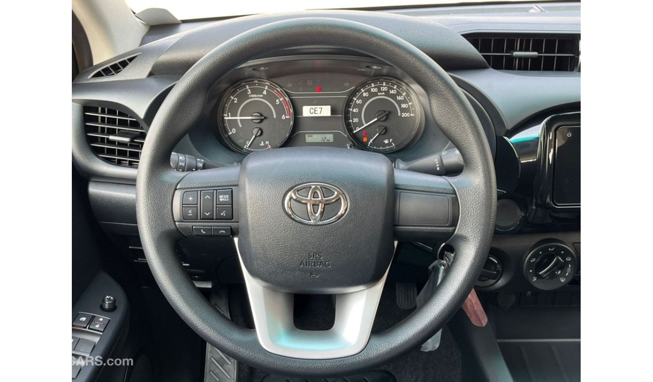 تويوتا هيلوكس HILUX DC PICKUP 2.4L DSL BASIC