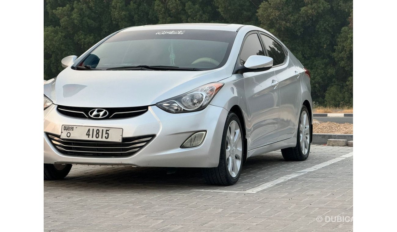 Hyundai Elantra GLS High In excellent condition inside and out