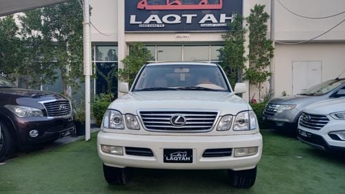 Lexus LX 470 Imported from Japan, model 2001, leather hatch, cruise control, in excellent condition, you do not n