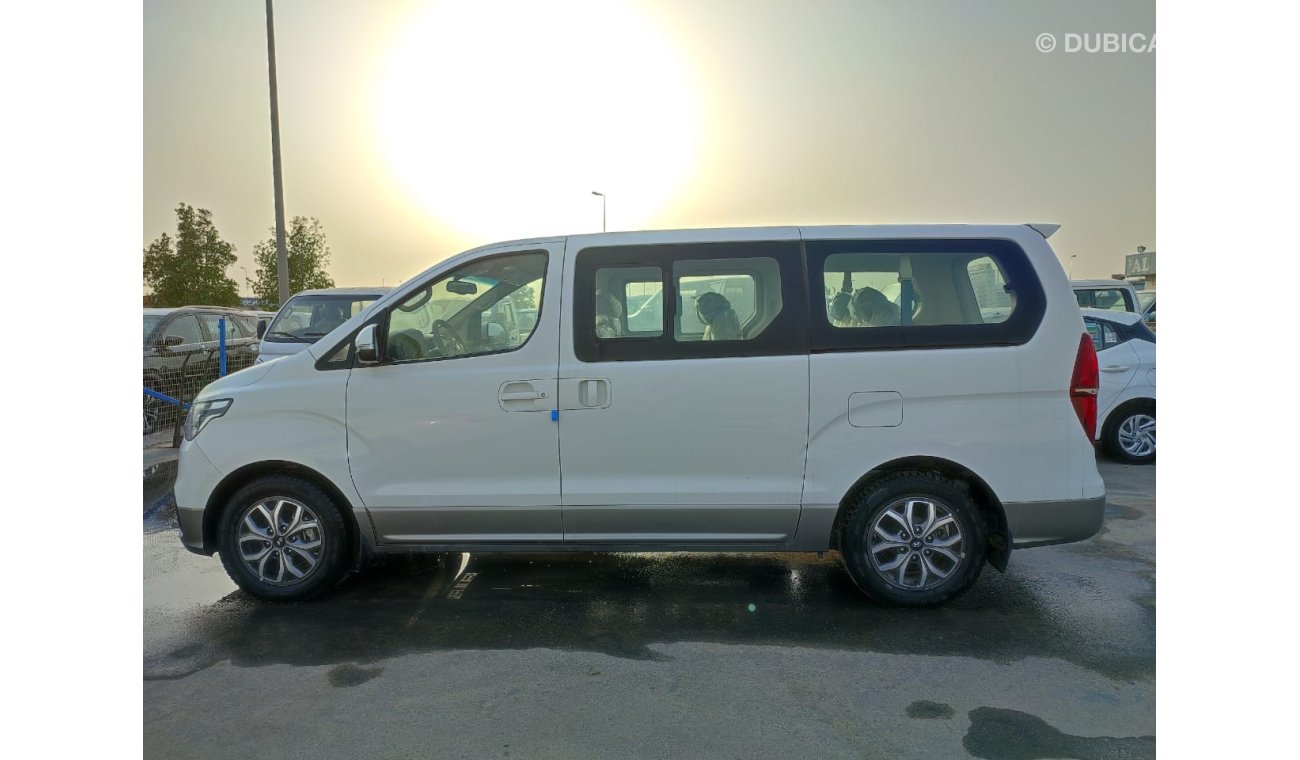 هيونداي H-1 HYUNDAI H1-9 SEATER - KMHWH81RAMU166508