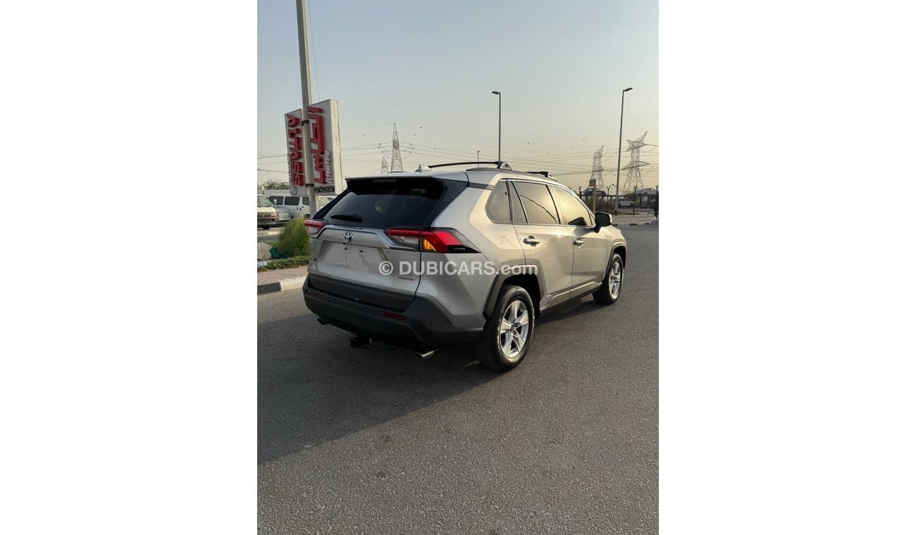 Toyota RAV4 RAV4 Xle Hybrid 4x4