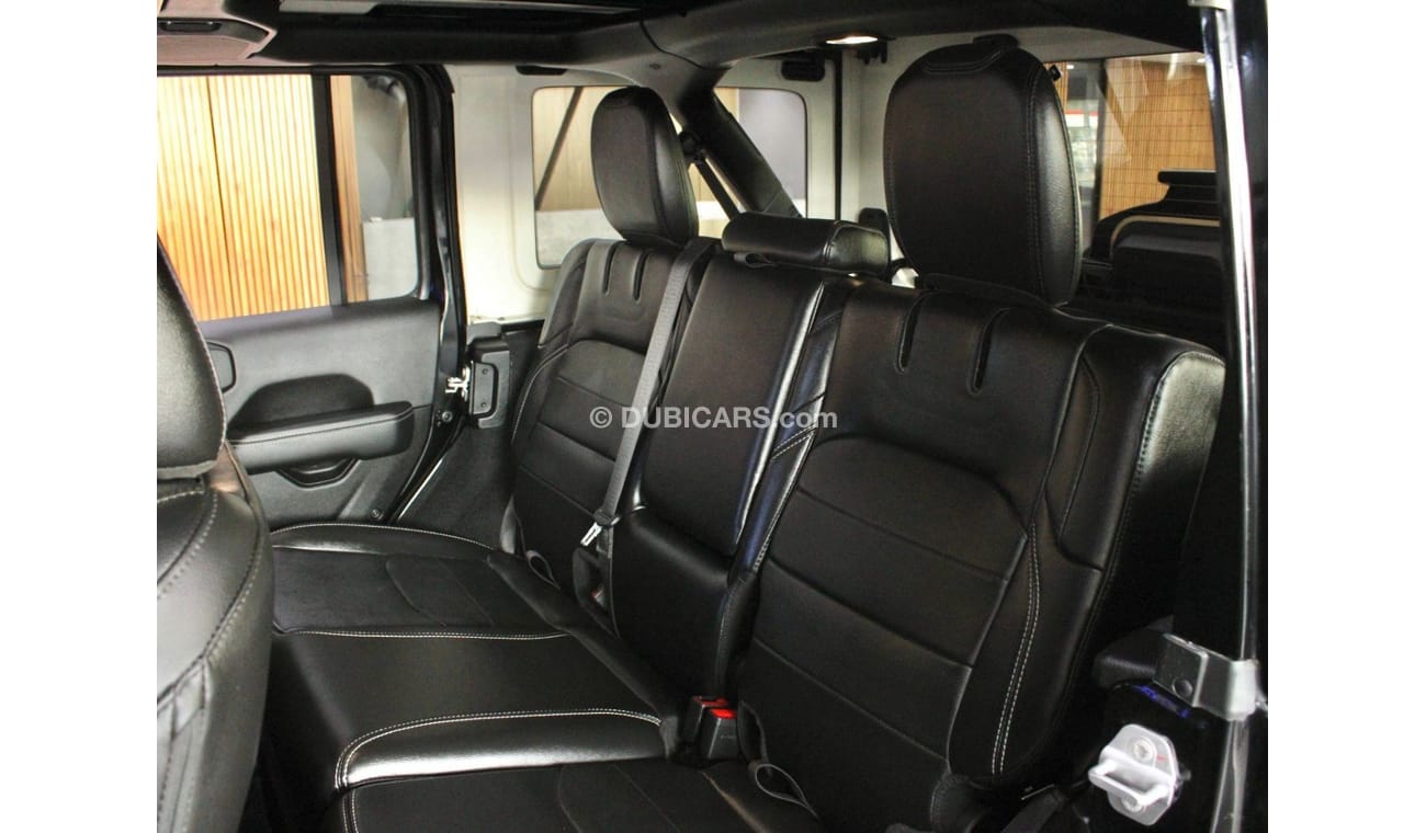 Jeep Wrangler SAHARA 4XE