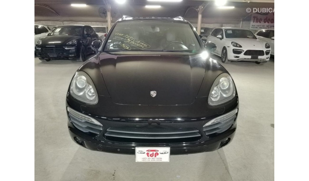 بورش كايان أس PORSCHE CAYENNE S 4.8L 2011, SUNROOF, ROOF RAILS AND MORE..