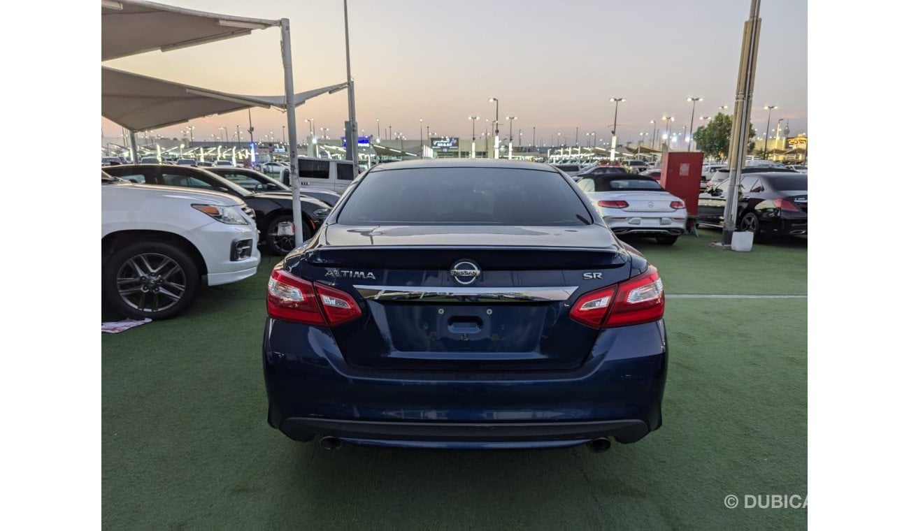 نيسان ألتيما NISSAN ALTIMA 2016 SR 2.5L - Automatic . Gasoline . Front Wheel Drive . clean car no any work requir