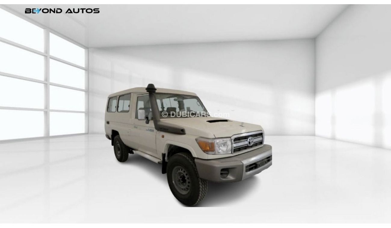 Toyota Land Cruiser Hard Top LC78 4.5L Turbo Diesel V8 9 Seat 3 Doors Manual Windows Model 2022