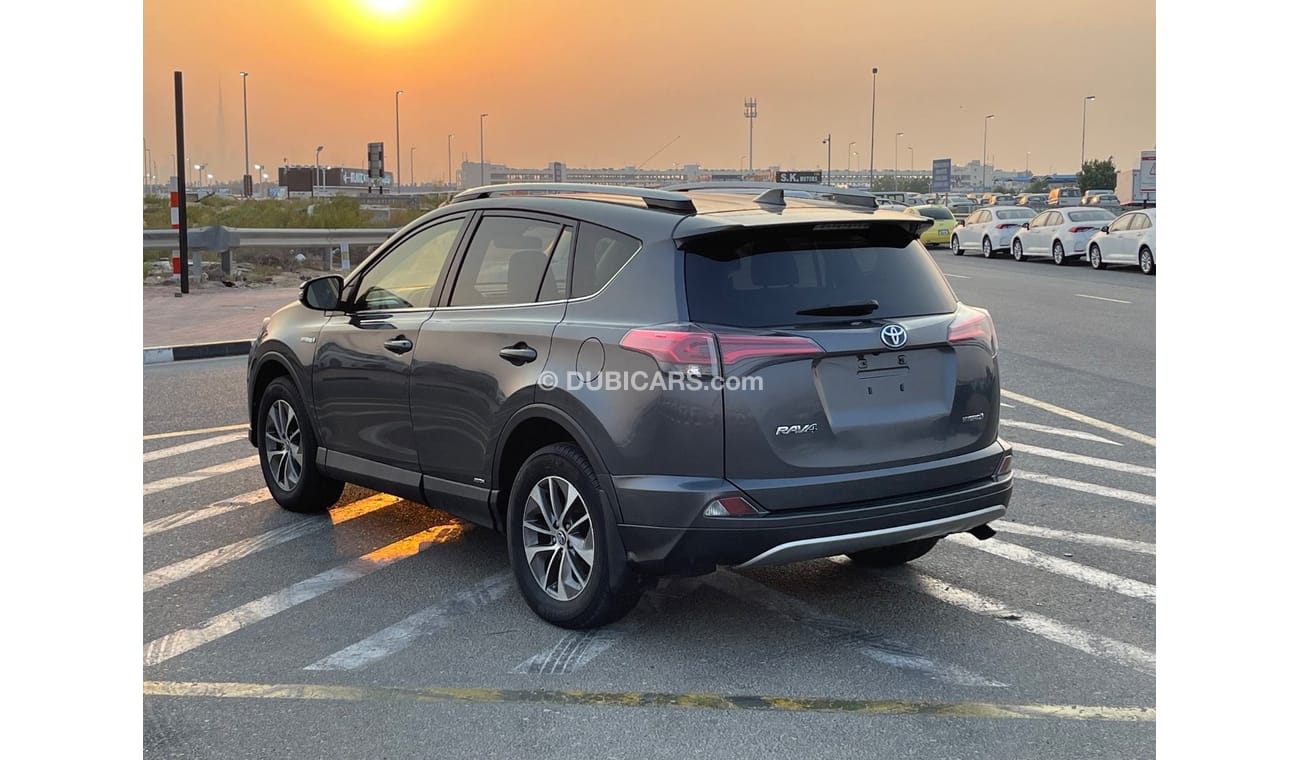 تويوتا راف ٤ XLE 2.5L 2018 TOYOTA RAV4 XLE HYBRID 4x4 FULL OPTIONS IMPORTED FROM USA