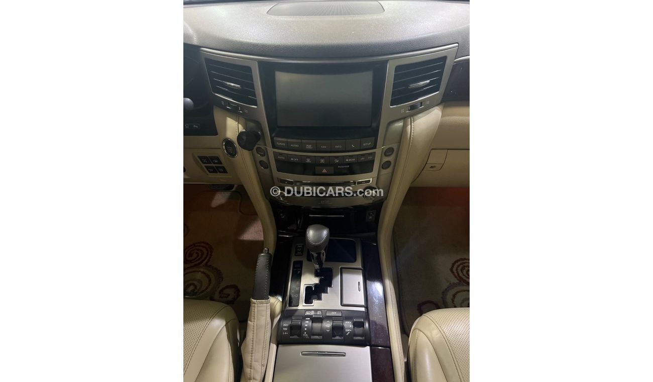 لكزس LX 570 Platinum 5.7L