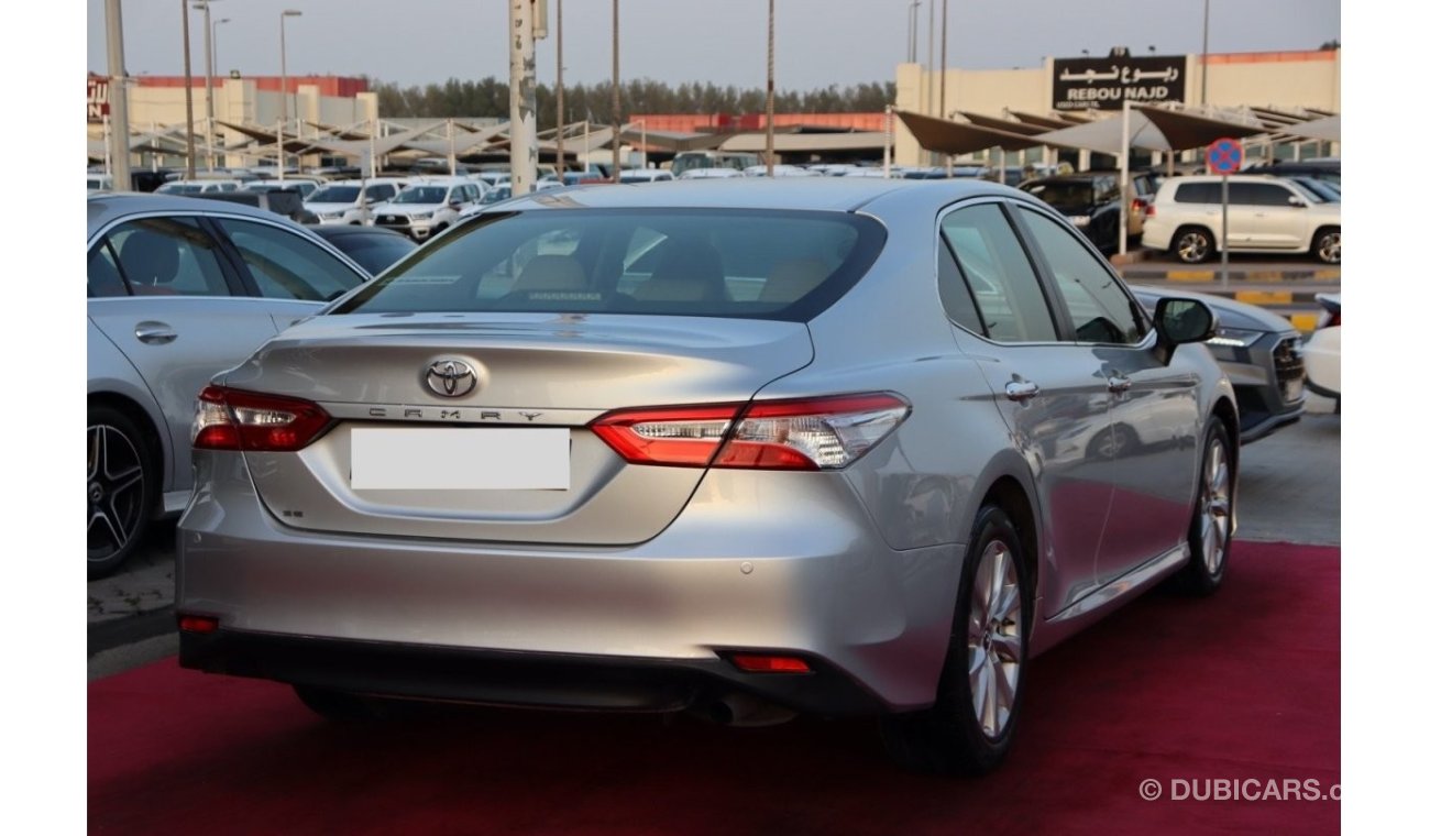 تويوتا كامري Toyota Camry SE / 2018 / GCC / 86,000KM / Free Accident