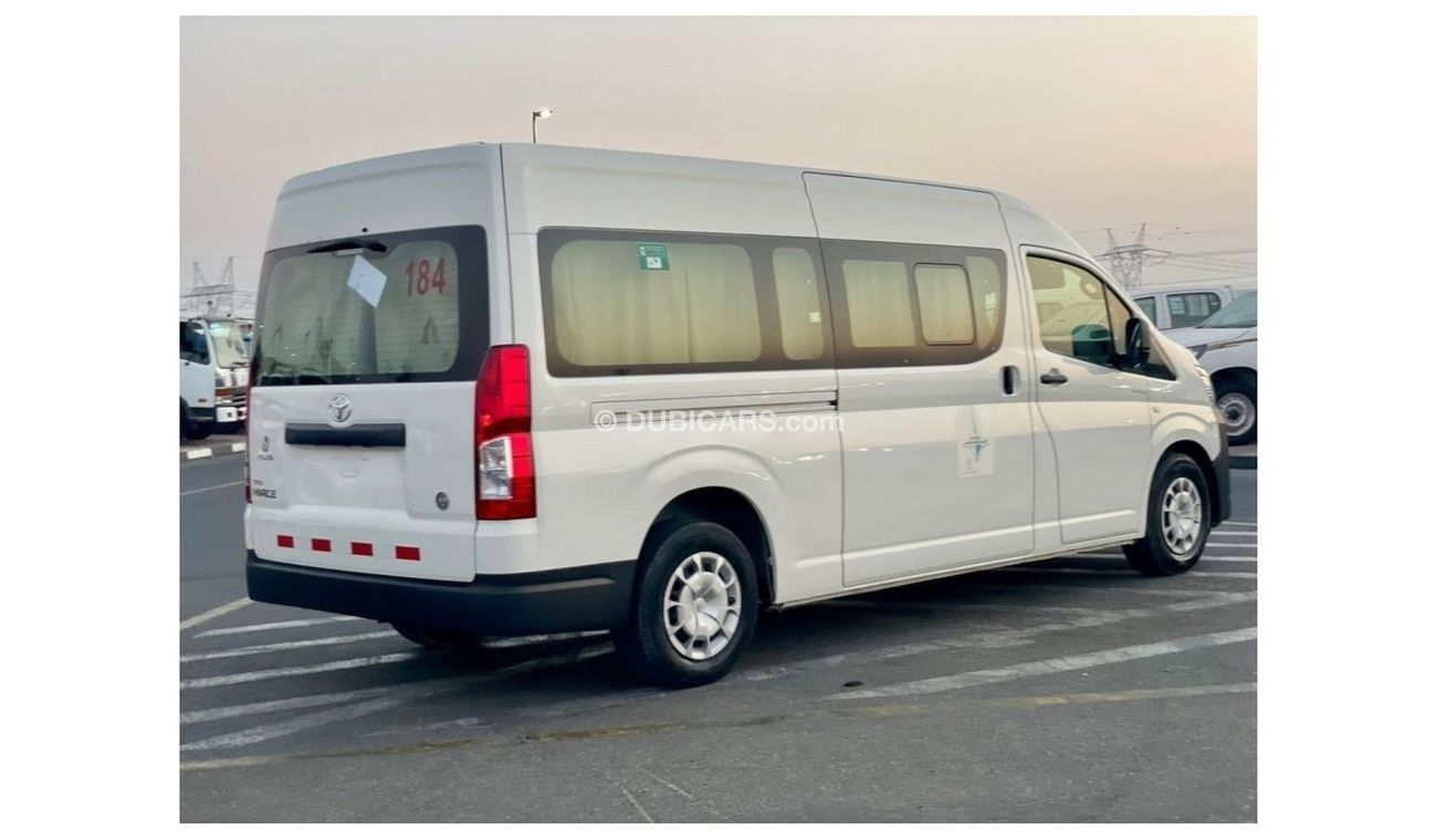 Toyota Hiace 2019 Toyota Hiace 2.8L V4 Highroof - Diesel - Manual Transmission - 13 Seater - 65,400 Km