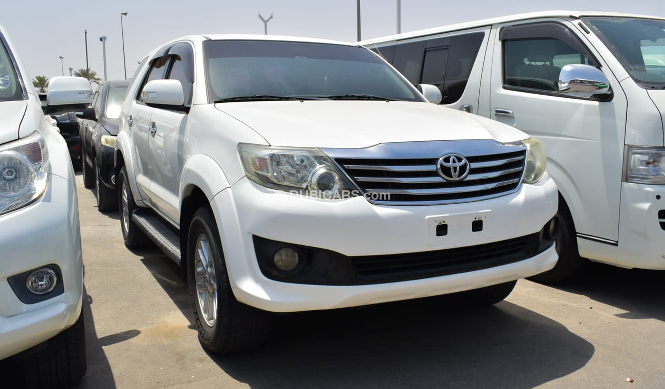 Toyota Fortuner TRD SR5