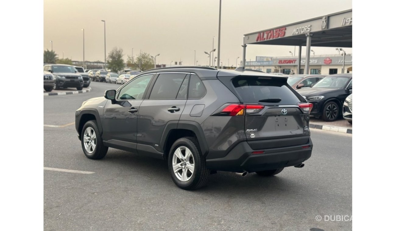 تويوتا راف ٤ TOYOTA RAV4 Hybrid XLE