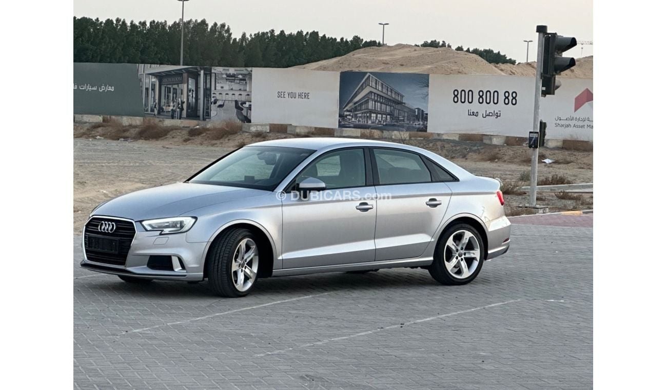 أودي A3 30 TFSI 1.0L MODEL 2017 GCC PERFECT CONDITION INSIDE AND OUTSIDE