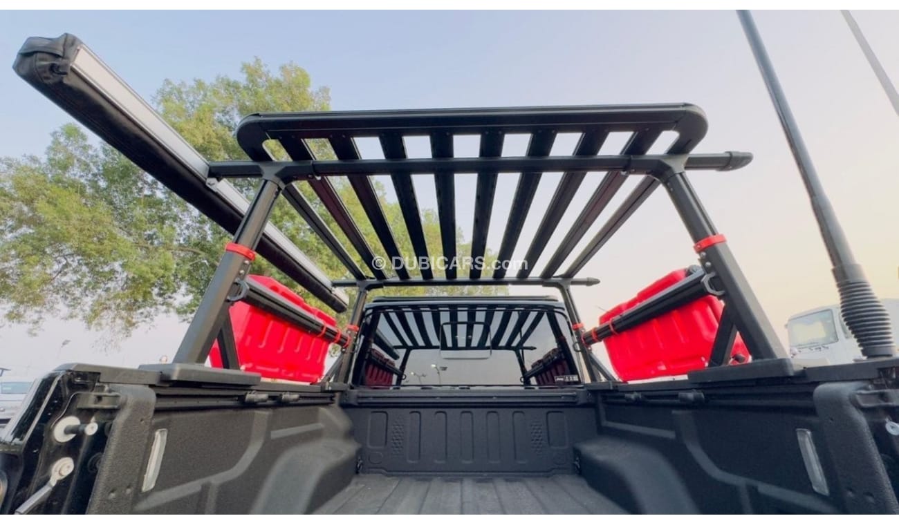 Jeep Gladiator PREMIUM CAMPING ACCESSORIES INSTALLED | ROOF MOUNTED LED LIGHTS | 3.6L PETROL | RHD | 2020 | 4 X 4 |