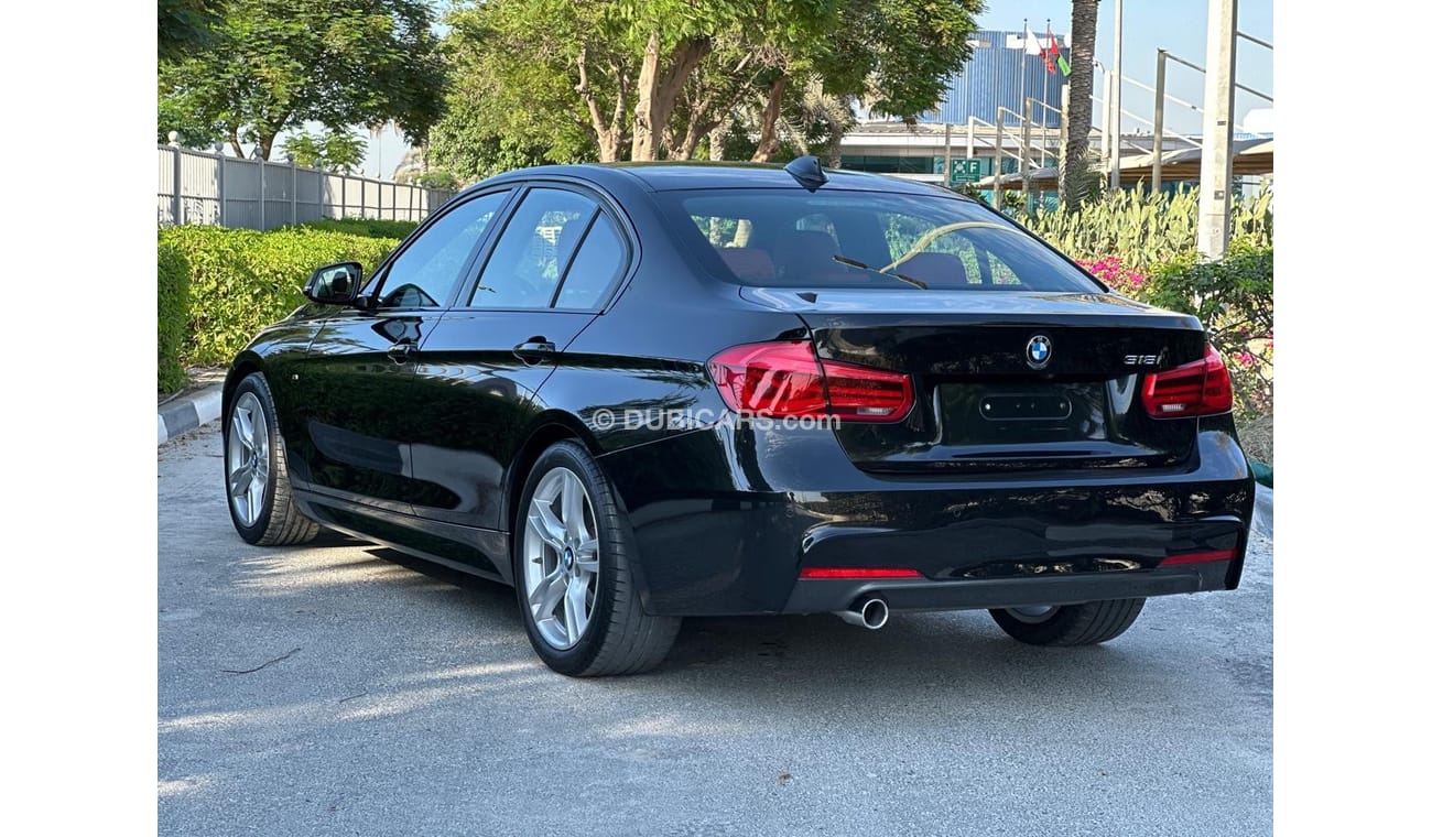 بي أم دبليو 318i BMW 318i M Package / GCC / 2018 / Perfect Condition/ Full Service History in BMW / 1,145 AED Monthly