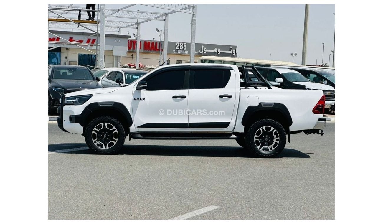 Toyota Hilux 2016 SPORTS 4x4 |2021 SHAPE| 2.8L DIESEL AT |LEATHER & ELECTRIC SEATS| [DIGITAL AC & PUSH START]