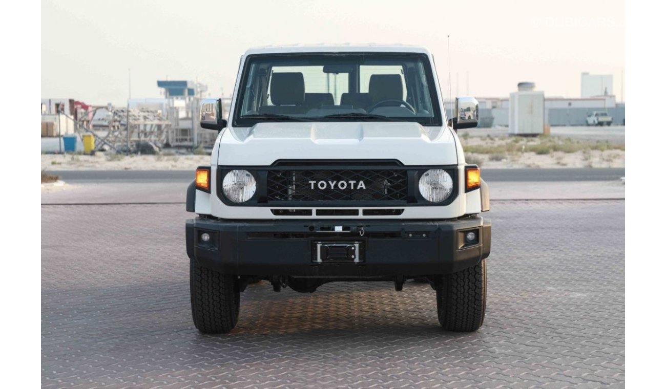 Toyota Land Cruiser Hard Top 2024 Toyota LC71 4.0 Hard Top - White inside Sadlle Tan | Export Only