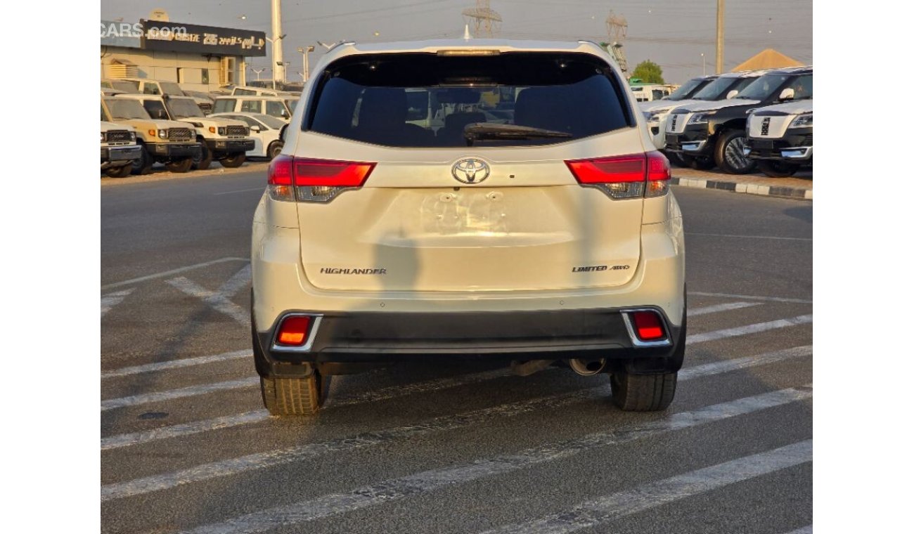 Toyota Highlander 2018 Model Limited 4x4 , sunroof and 7 seater