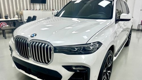 بي أم دبليو X7 40i M سبورت بريميوم