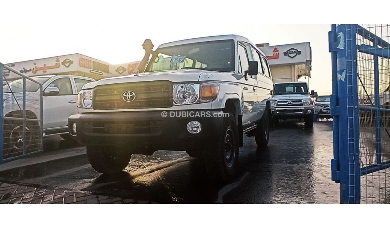 Toyota Land Cruiser Hard Top