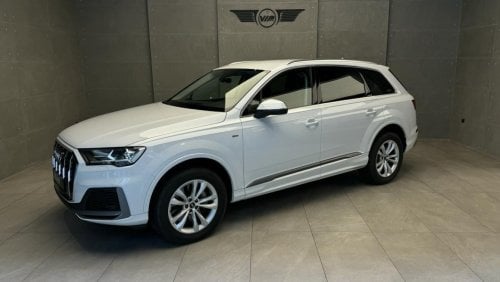 أودي Q7 55 TFSI quattro S-لاين Audi Q7 | S-LINE | GCC Specs | 55 TFSI | Agency Warranty & Service