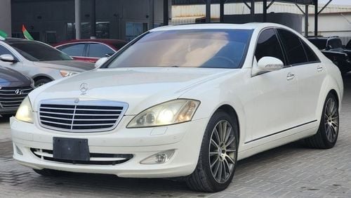 Mercedes-Benz S 550