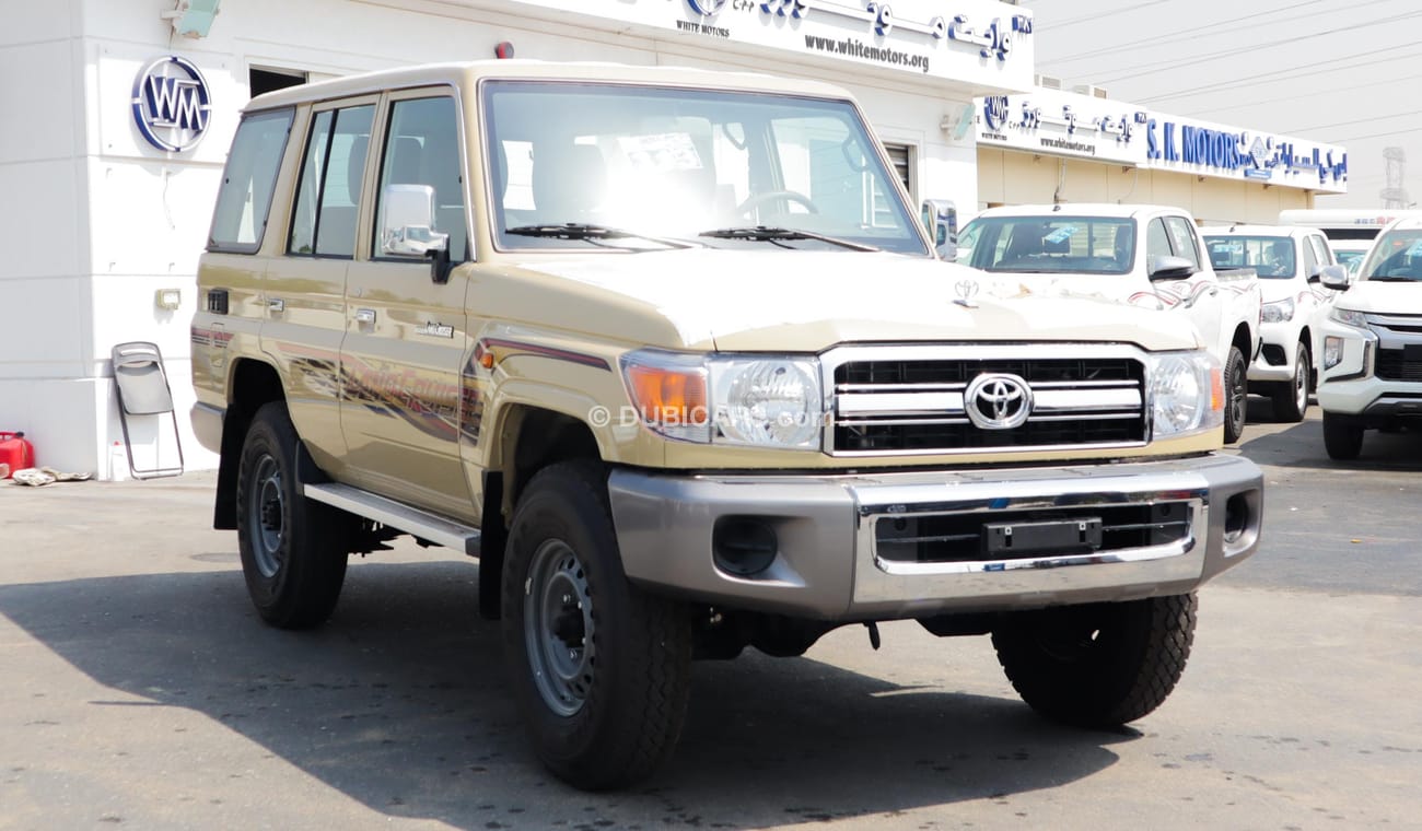 Toyota Land Cruiser Hard Top LX V6