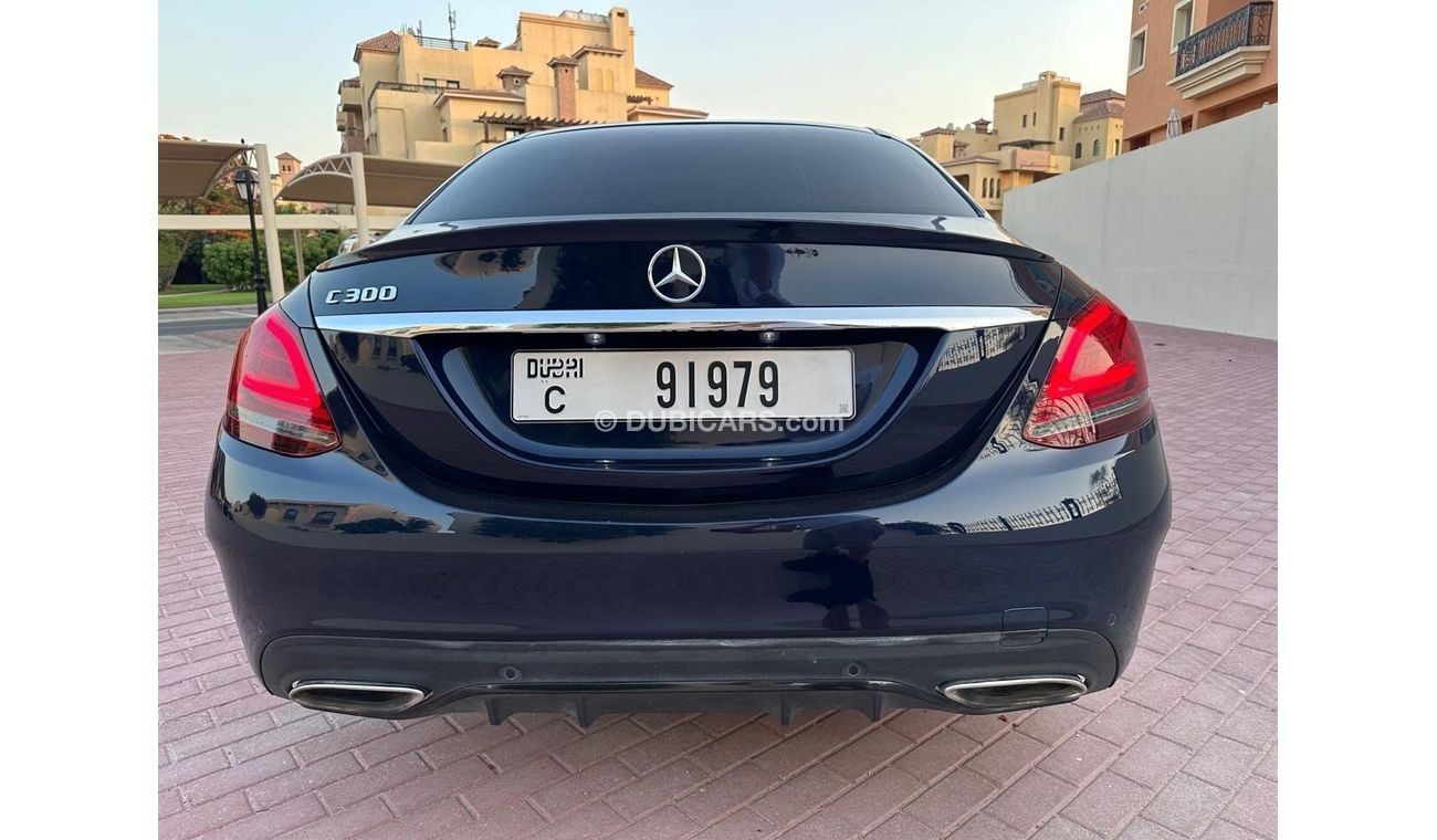 مرسيدس بنز C 300 Sport 2.0L (258 HP)