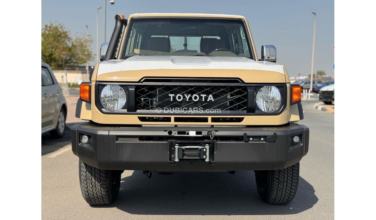 تويوتا لاند كروزر بيك آب 79 DC 2.8L TURBODIESEL AUTOMATIC TRANSMISSION