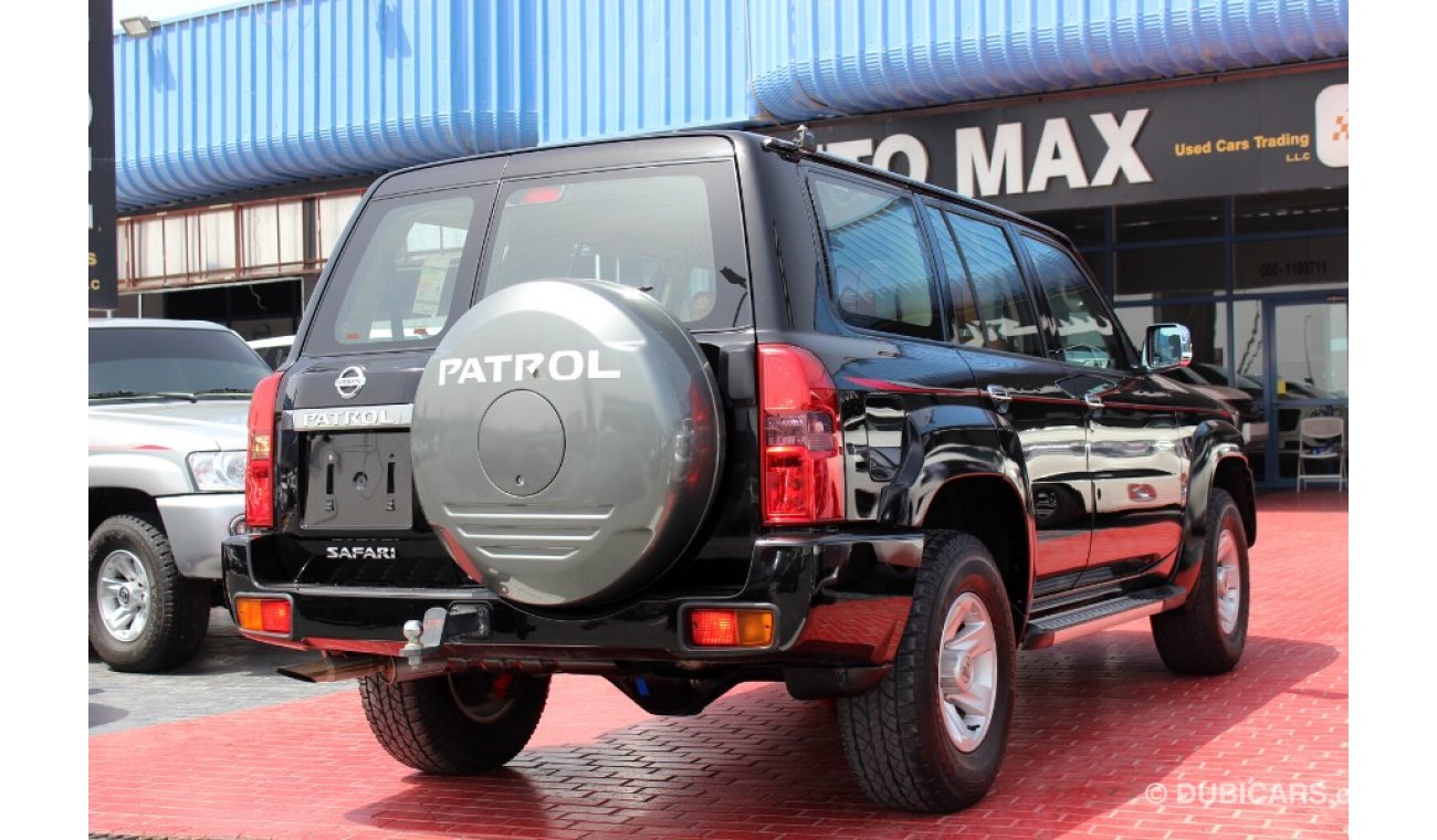 nissan patrol safari 2014