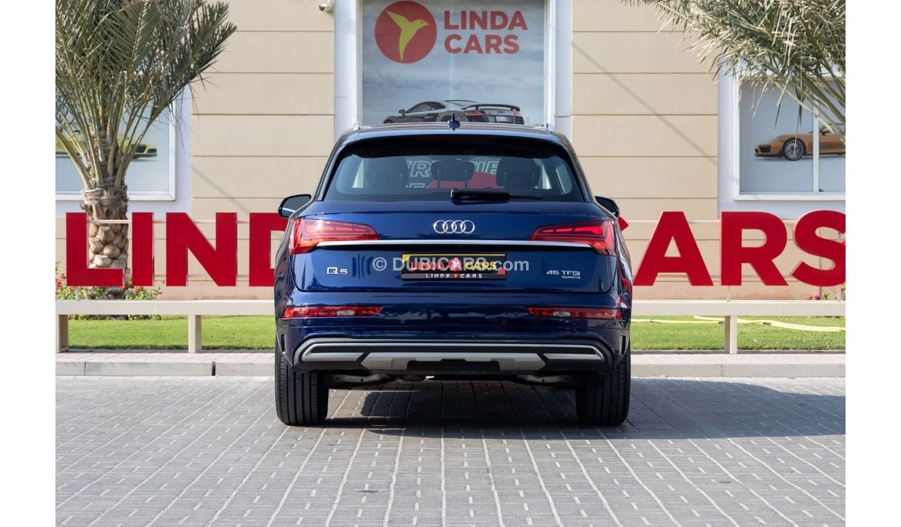 أودي Q5 45 TFSI Quattro 2.0L Audi Q5 45TFSI Quattro 2022 GCC under Agency Warranty and Service Contract with