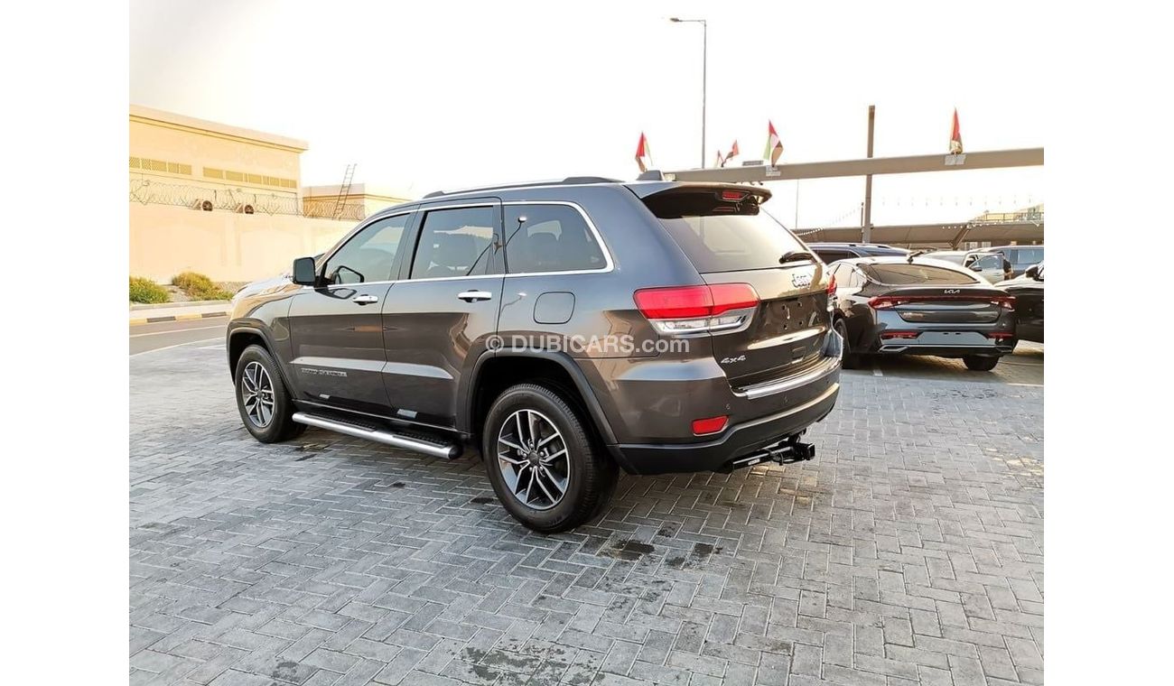 Jeep Grand Cherokee Limited 3.6L Jeep Grand Cherokee Limited - 2019 - Grey