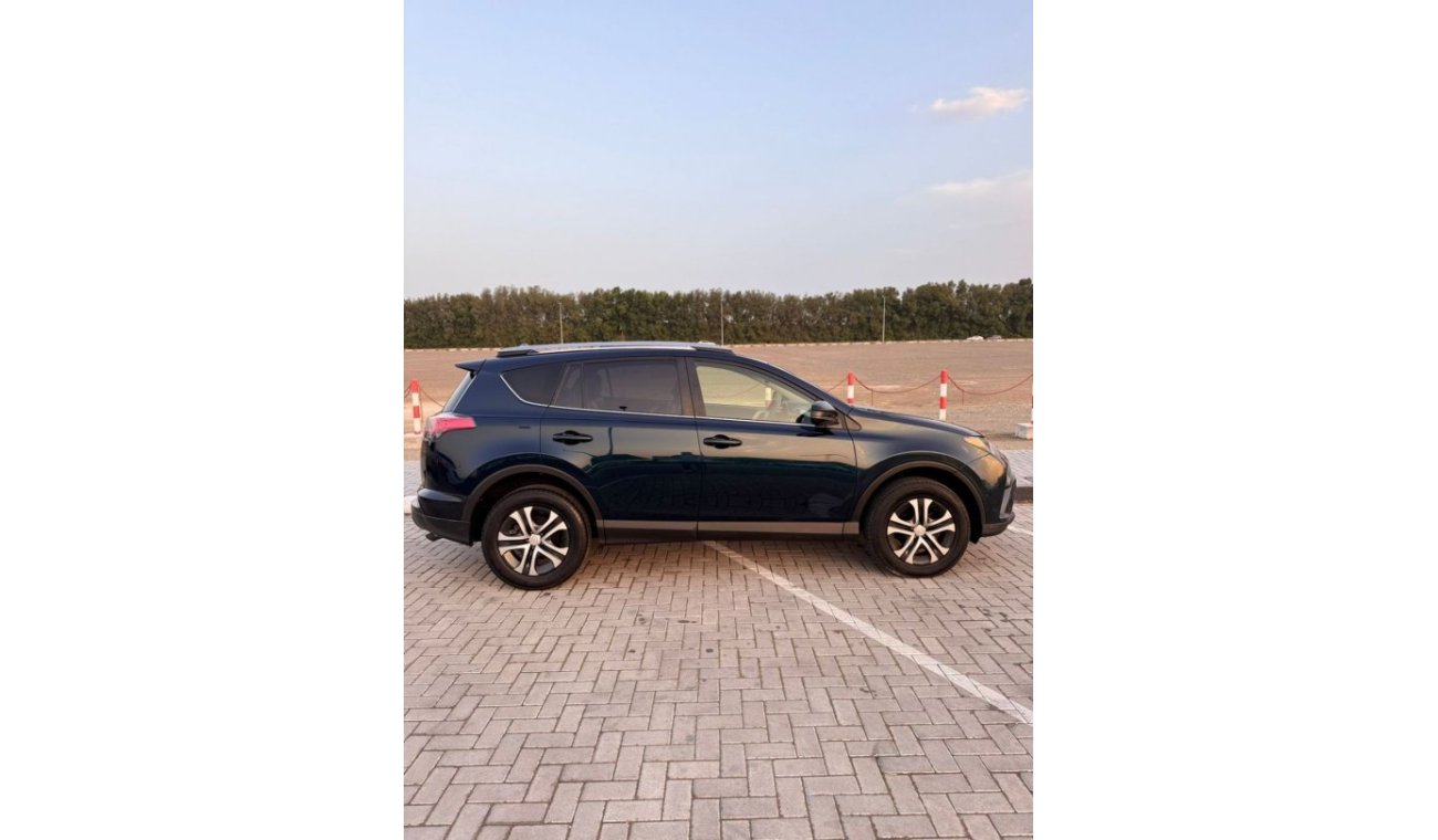 Toyota RAV4 VX 2018 Toyota RAV4 LE (AX40), 5dr SUV, 2.5L 4cyl Petrol, Automatic, Four Wheel Drive