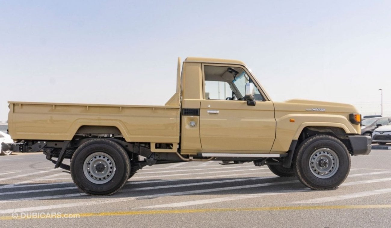 تويوتا لاند كروزر بيك آب 2024 Toyota LC79 4.0L petrol Manual transmission