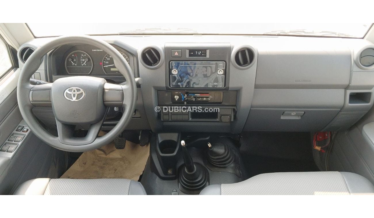 تويوتا لاند كروزر بيك آب Toyota Land Cruiser 79 DC 4.2L Diesel with Difflock 2024YM