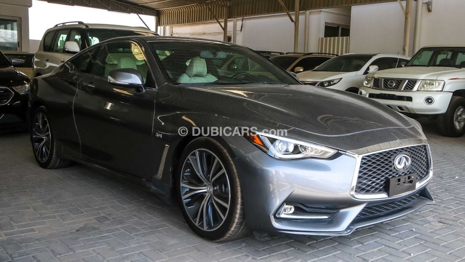 Infiniti Q60 3.0 t for sale: AED 125,000. Grey/Silver, 2017