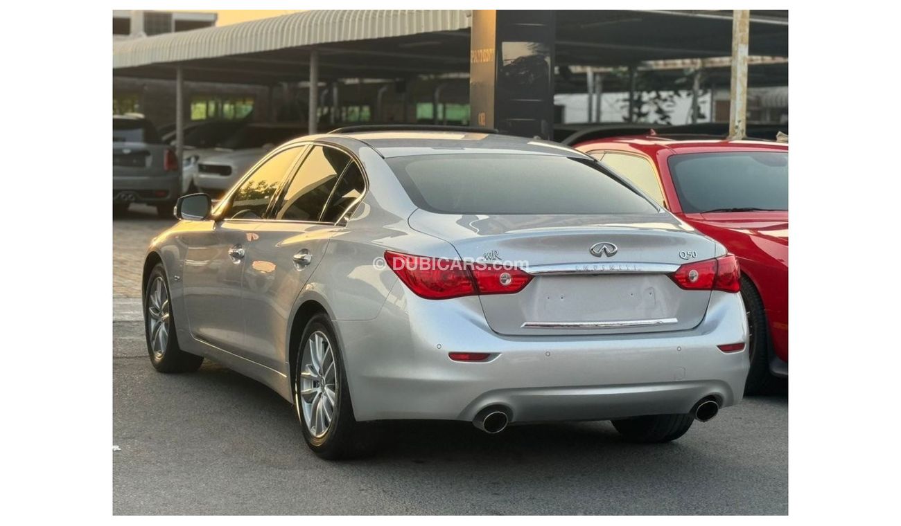 Infiniti Q50 Turbo