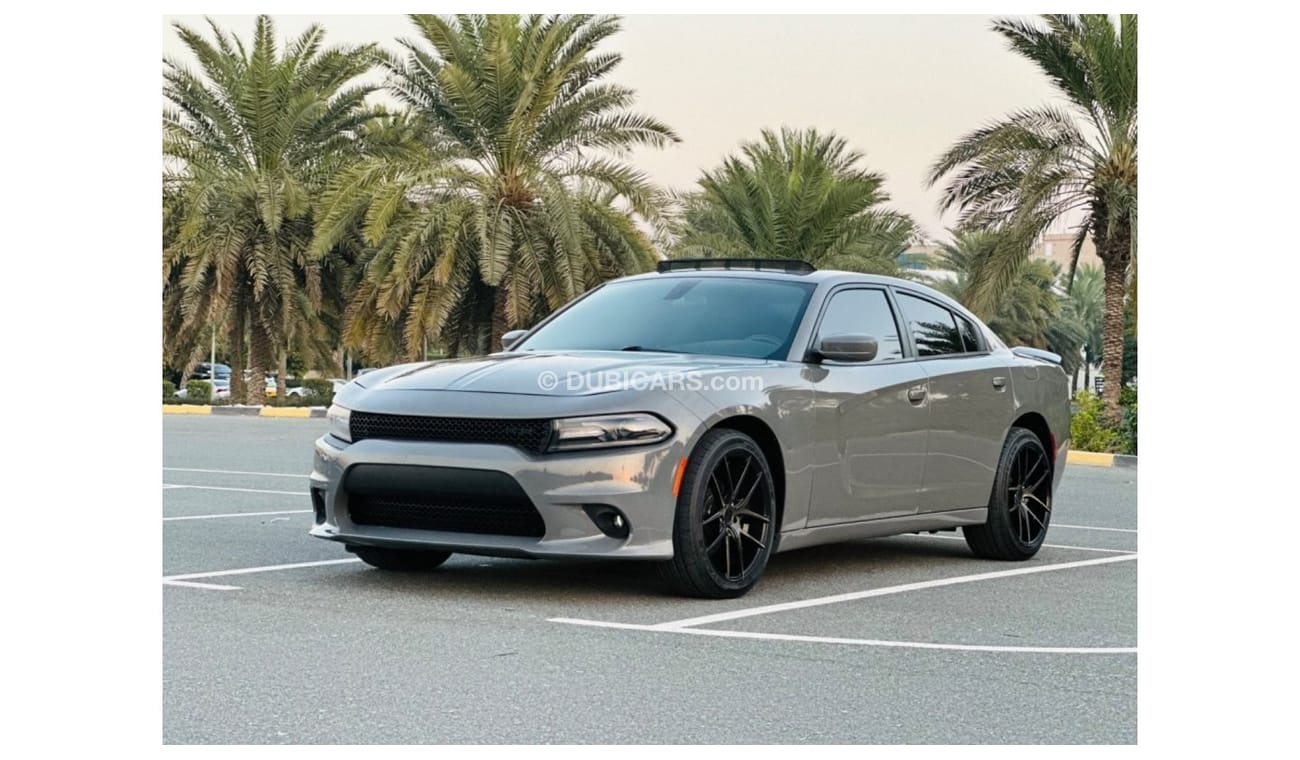 دودج تشارجر 3.6L SXT (متوسط)