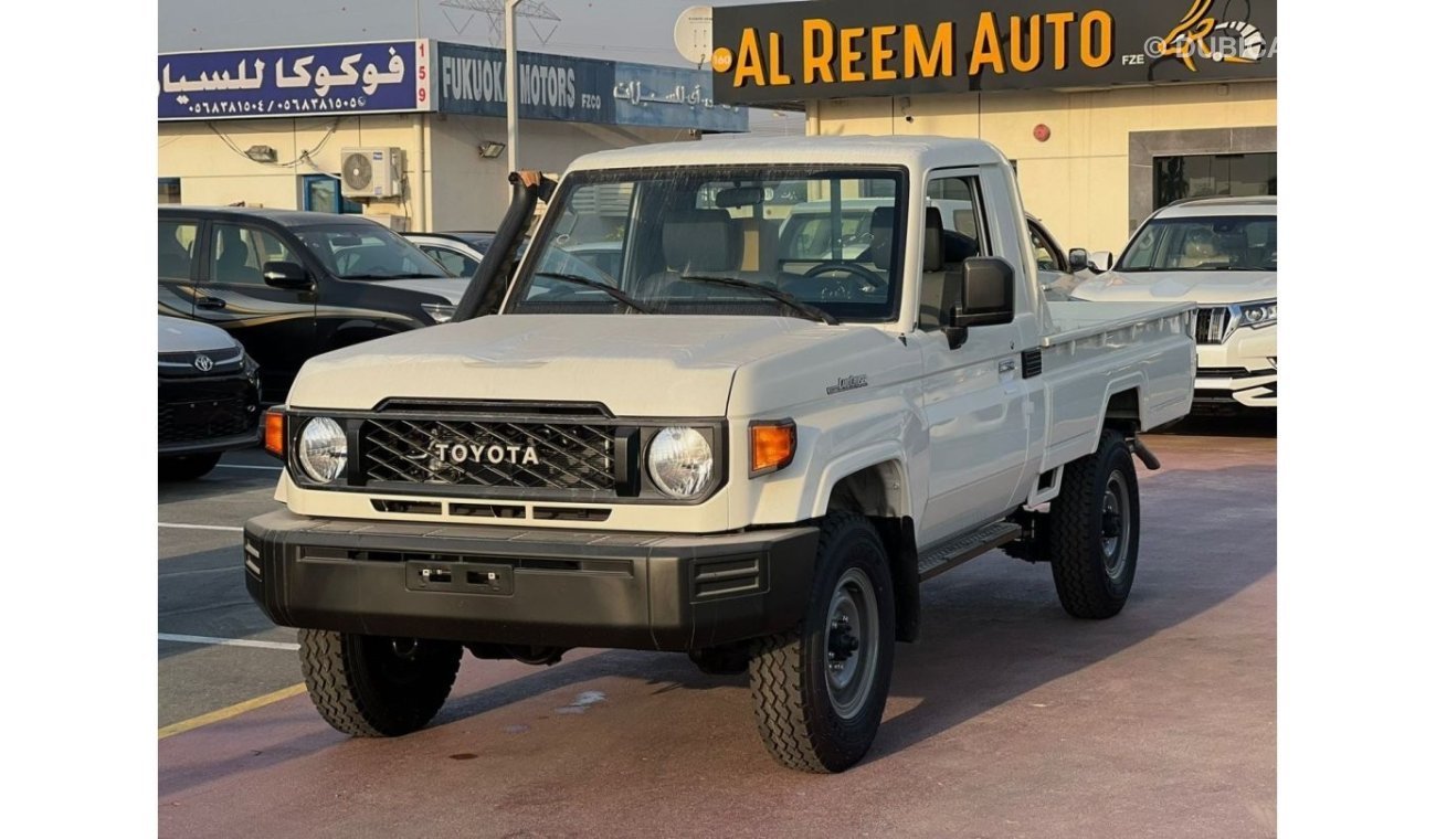 تويوتا لاند كروزر بيك آب Toyota LC SC 79 4.2L DSL MT V6 2024