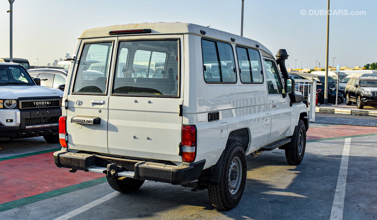 Toyota Land Cruiser Hard Top