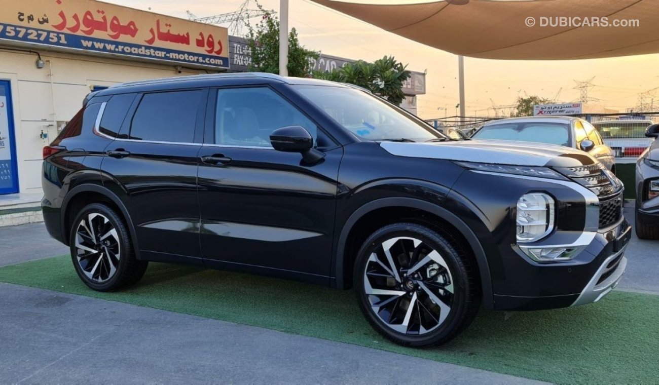 ميتسوبيشي آوتلاندر OUTLANDER LEMITED EDITION 2025 GCC  2.5L 4WD 7 SEATER