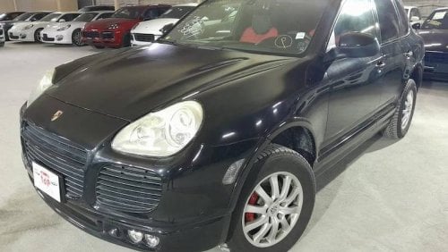 بورش كايان PORSCHE CAYENNE TURBO 4.5L 2004, WITH SUNROOF, BACK CAMERA AND MORE..