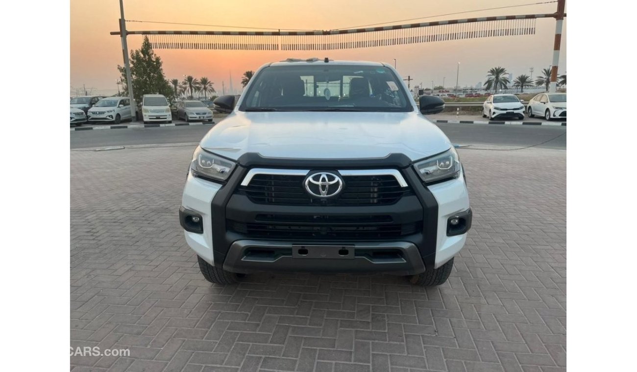 Toyota Hilux TOYOTA_HILLUX_ADVENTURE_4.0L_4WD_FULL_OPTIONS_SAUDI